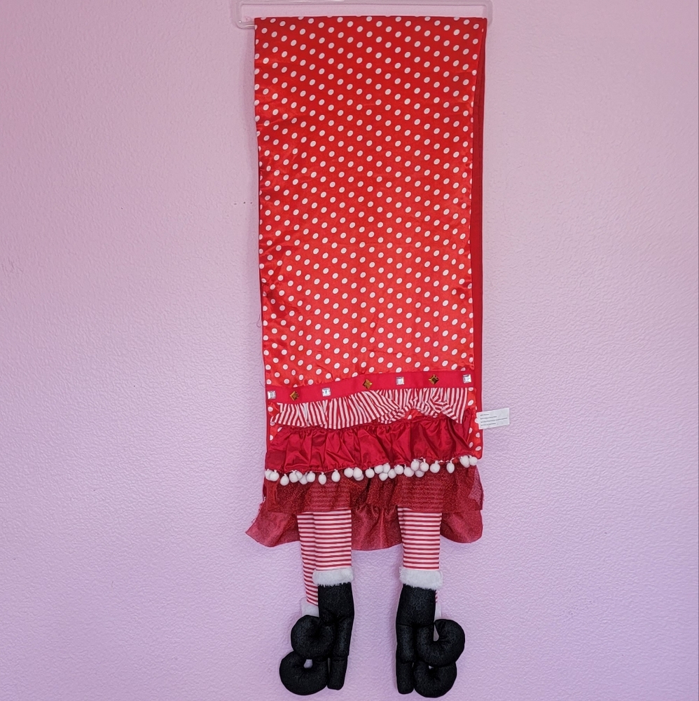 MERRY CHRITMAS RUNNER 13 X 72. - Picture 3 of 10